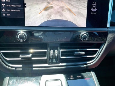 2022 Porsche Macan S