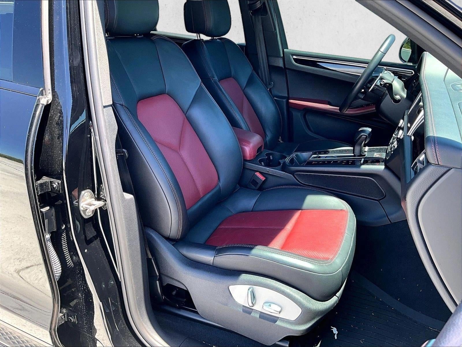 2022 Porsche Macan S