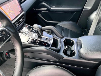 2021 Porsche Cayenne Base