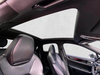 2021 Porsche Cayenne Base