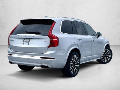 2021 Volvo XC90 Momentum