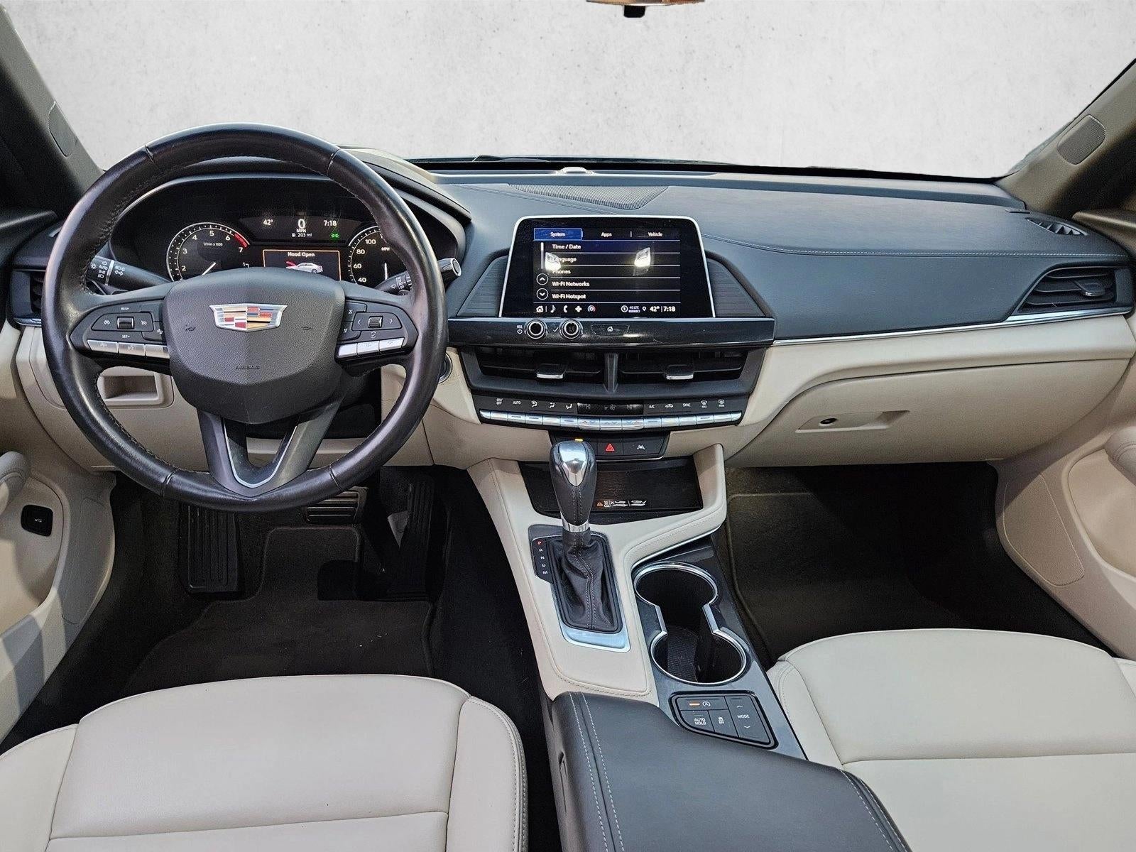 2023 Cadillac CT4 Luxury