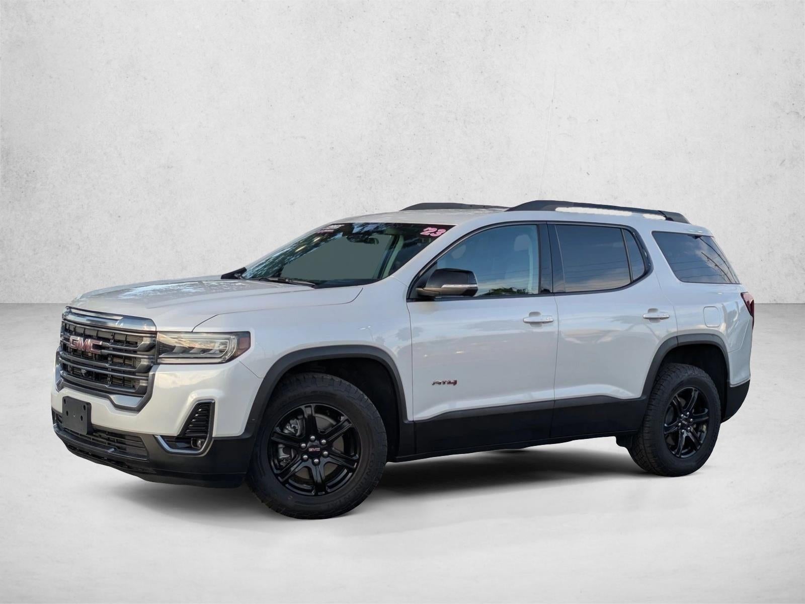 2023 GMC Acadia AT4