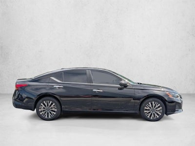 2024 Nissan Altima SV Intelligent AWD