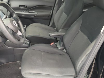 2024 Nissan Kicks S Xtronic CVT