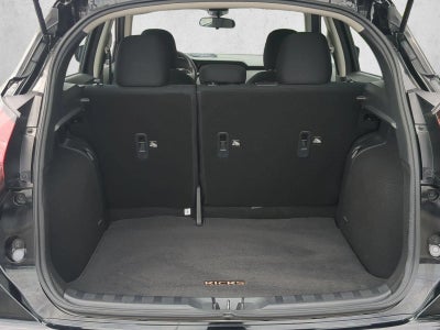 2024 Nissan Kicks S Xtronic CVT