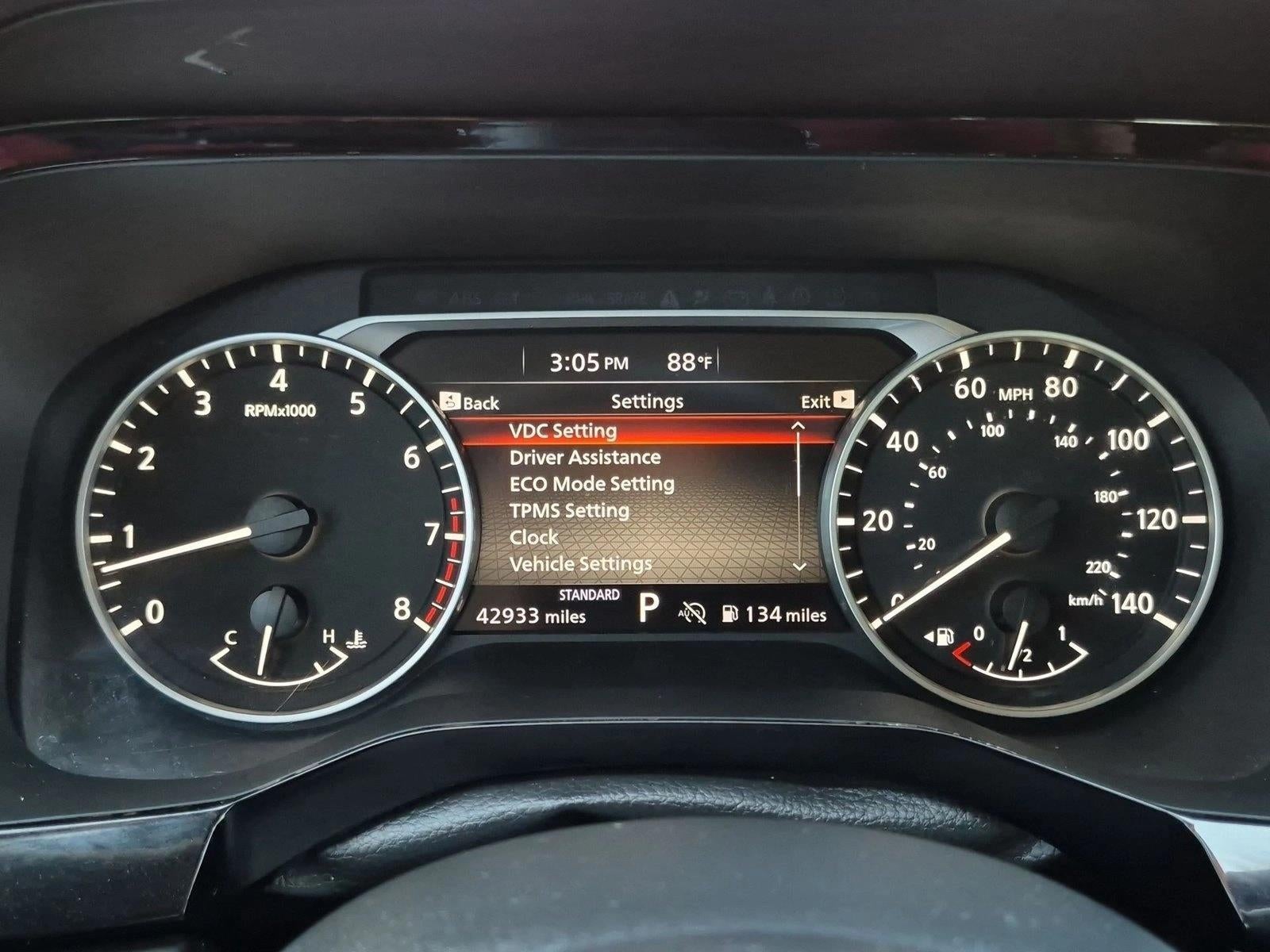 2023 Nissan Pathfinder SV FWD