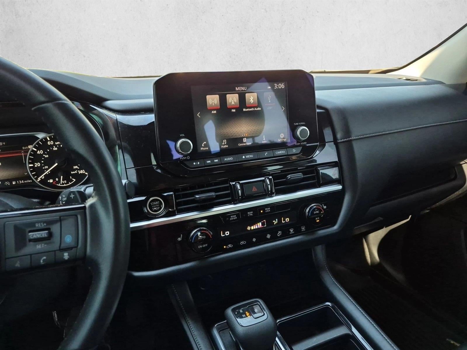 2023 Nissan Pathfinder SV FWD