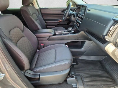 2023 Nissan Pathfinder SV FWD