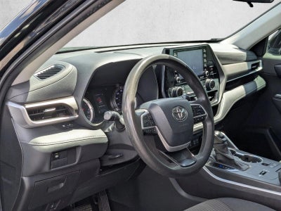 2022 Toyota Highlander L