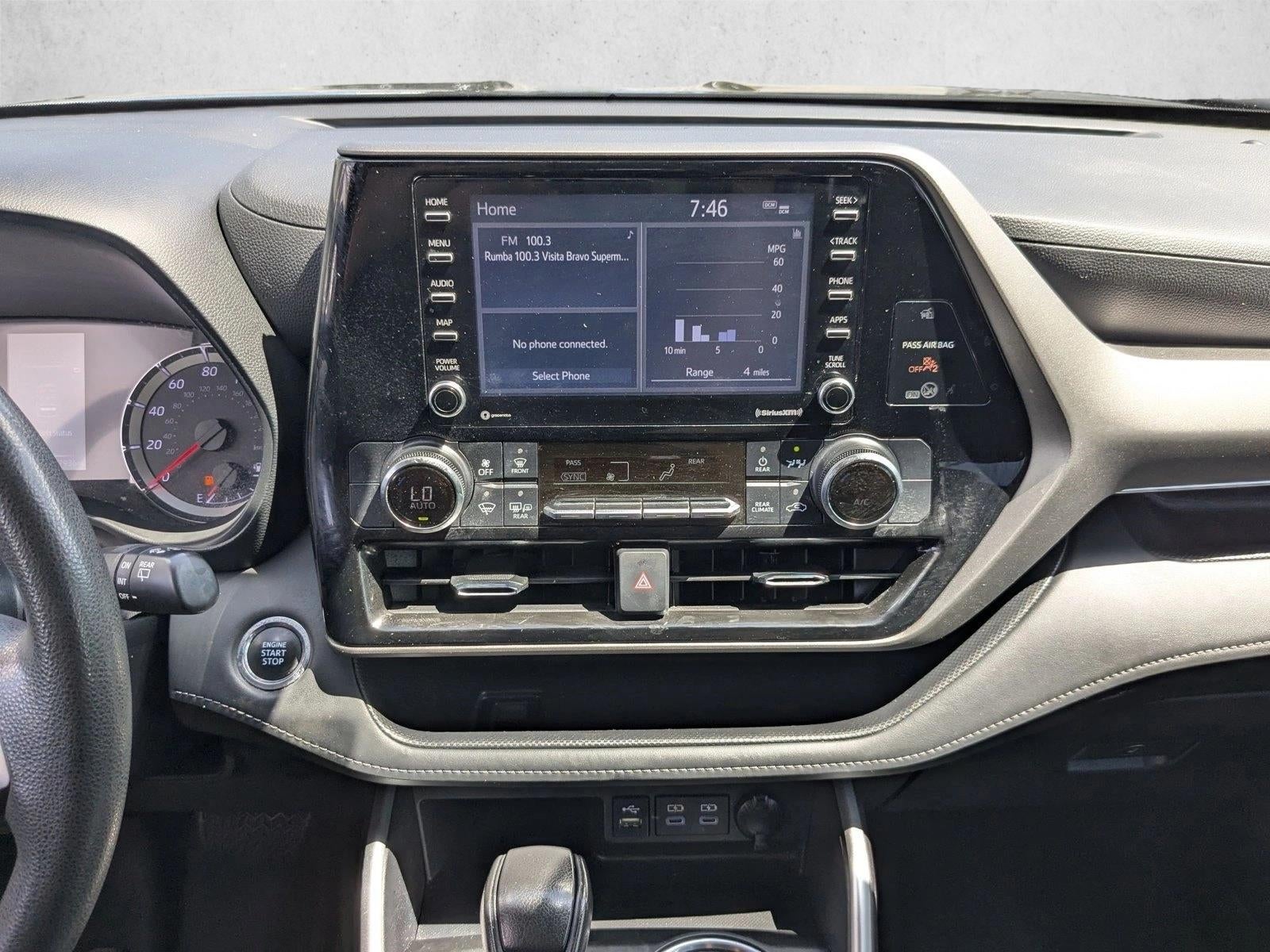 2022 Toyota Highlander L