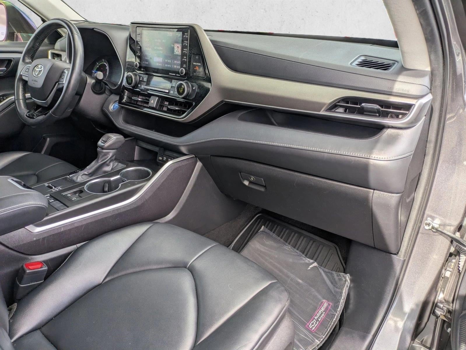 2021 Toyota Highlander Hybrid XLE