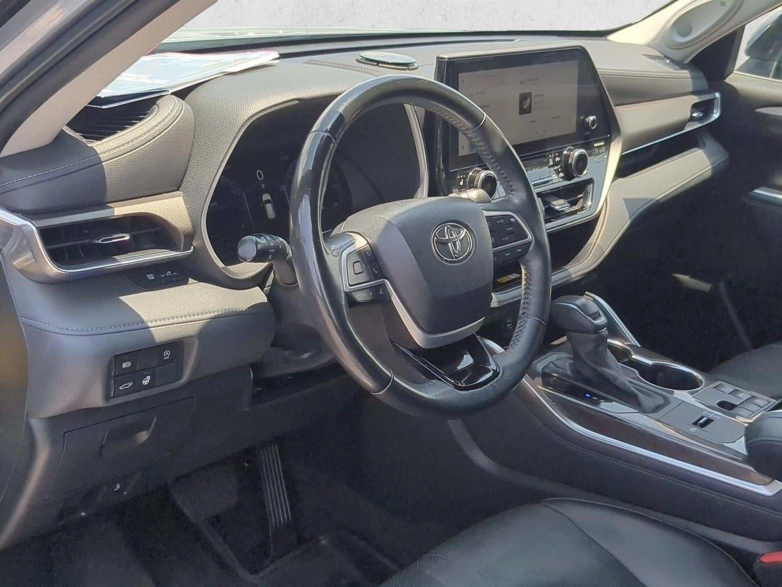 2023 Toyota Highlander Limited
