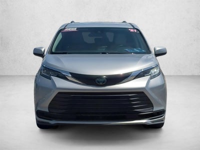 2021 Toyota Sienna LE
