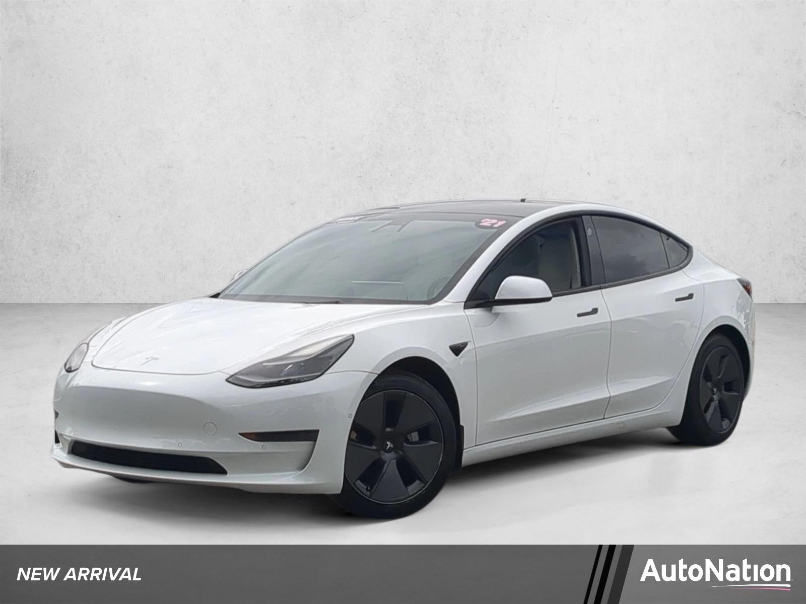 2021 Tesla Model 3 Standard Range Plus Rear-Wheel Drive