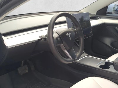 2021 Tesla Model 3 Standard Range Plus Rear-Wheel Drive