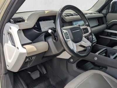 2020 Land Rover Defender 110 SE