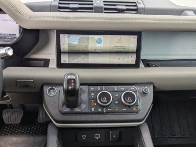 2020 Land Rover Defender 110 SE