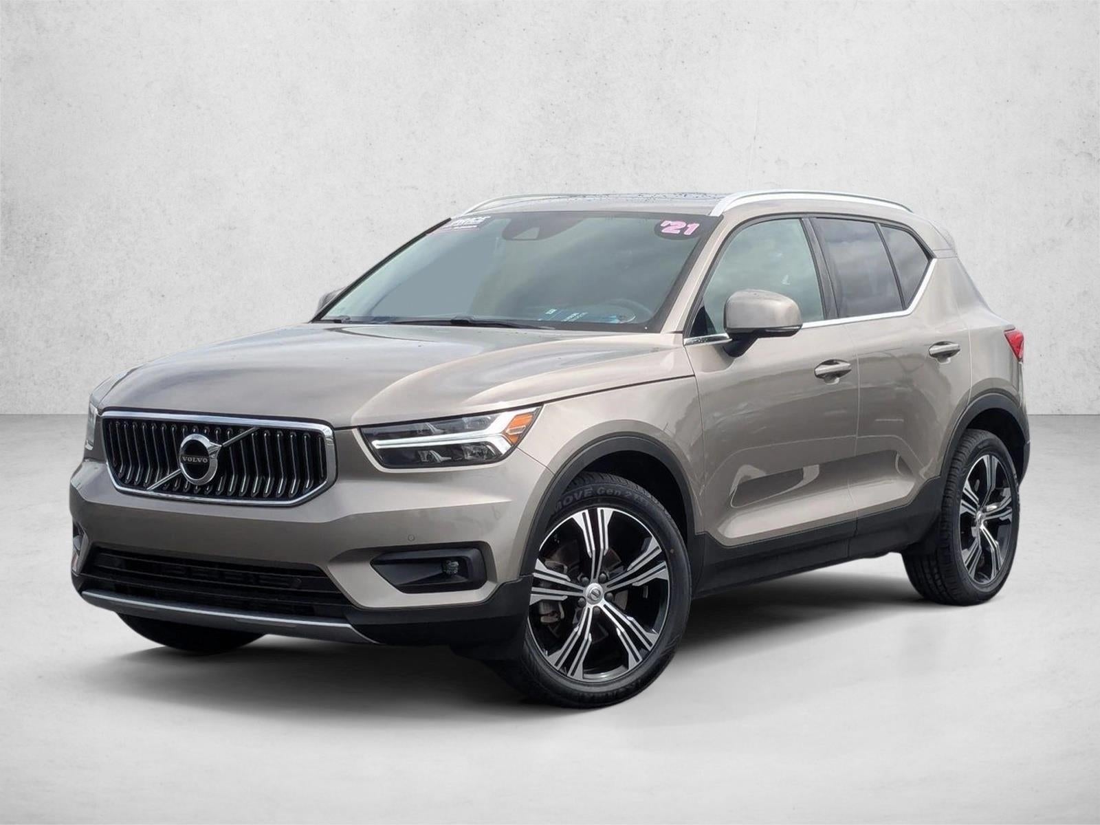 2021 Volvo XC40 Inscription