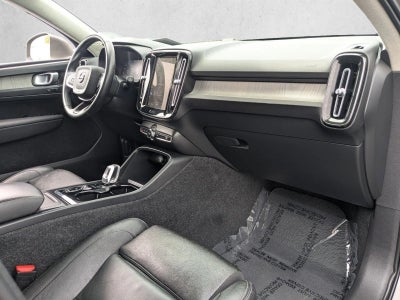 2021 Volvo XC40 Inscription