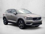 2021 Volvo XC40 Inscription