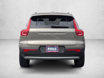 2021 Volvo XC40 Inscription