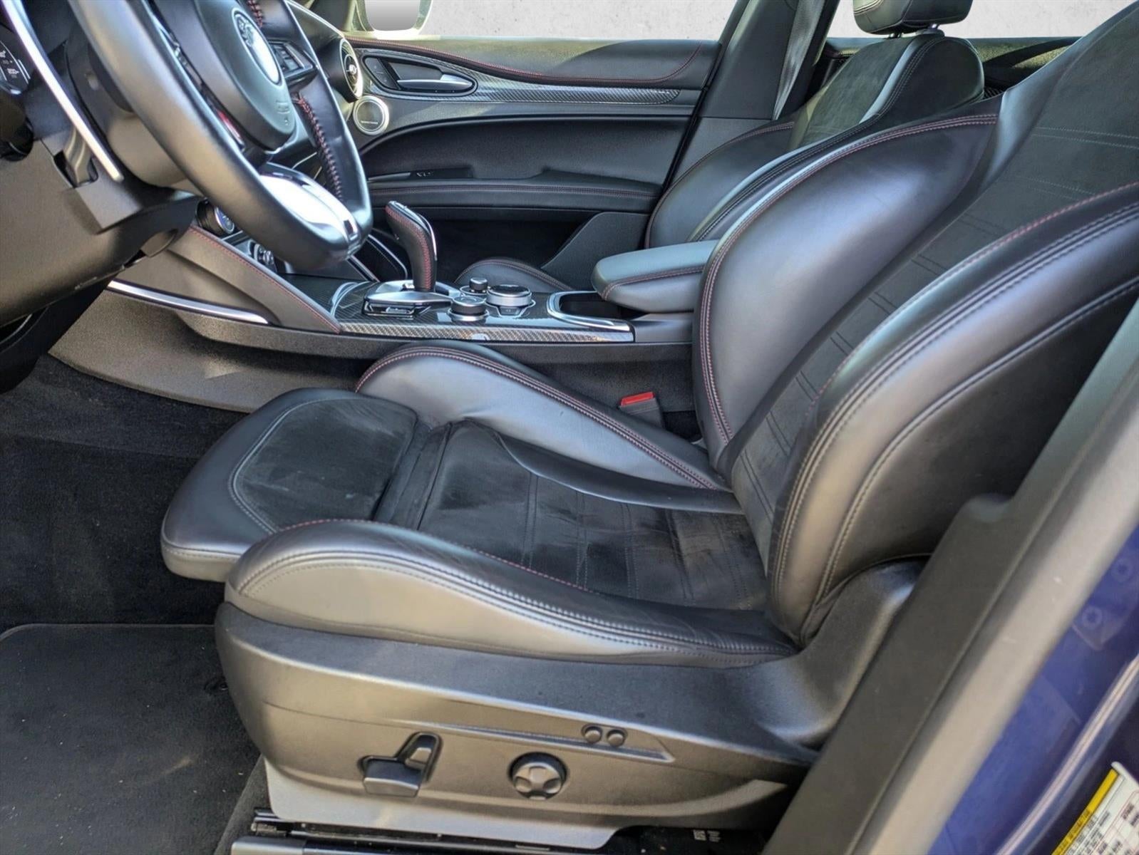 2020 Alfa Romeo Stelvio Quadrifoglio