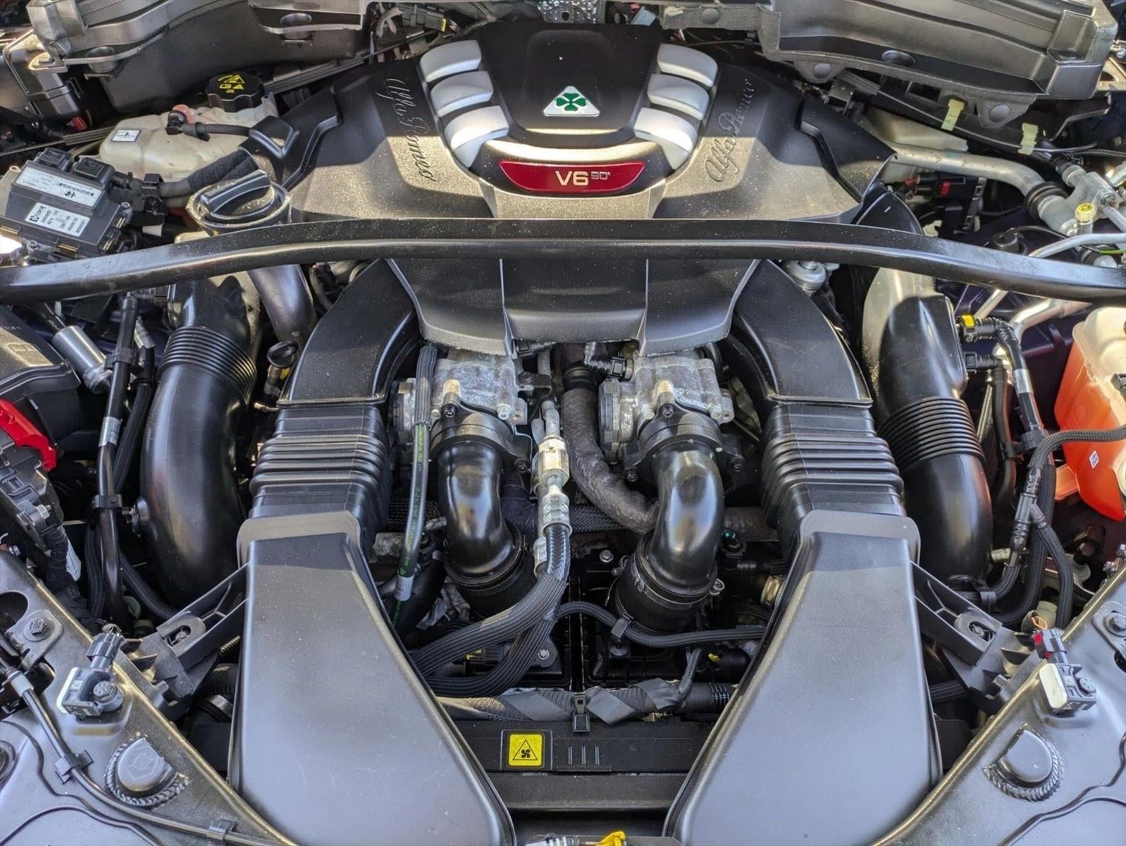 2020 Alfa Romeo Stelvio Quadrifoglio