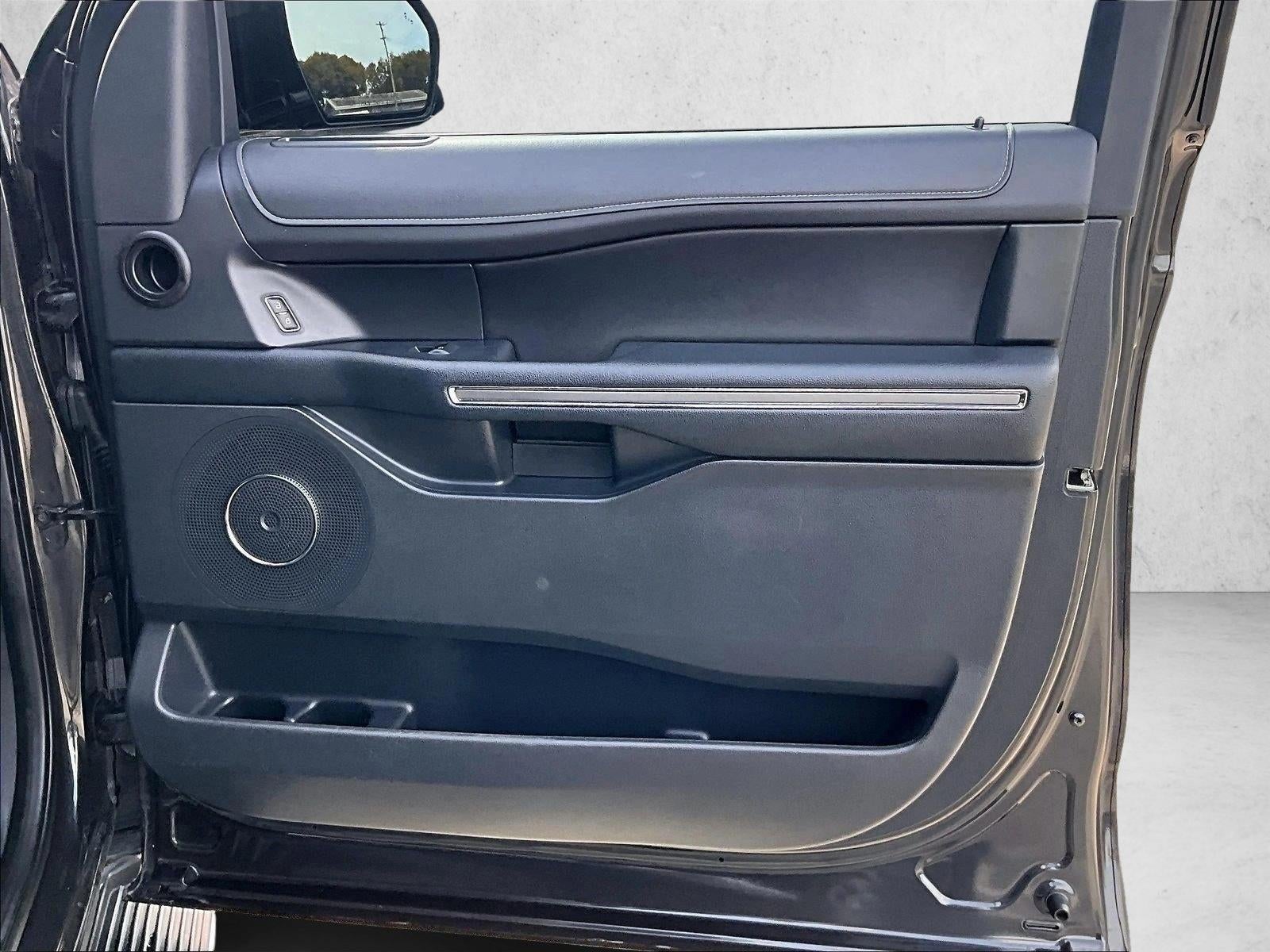 2023 Ford Expedition Max XLT