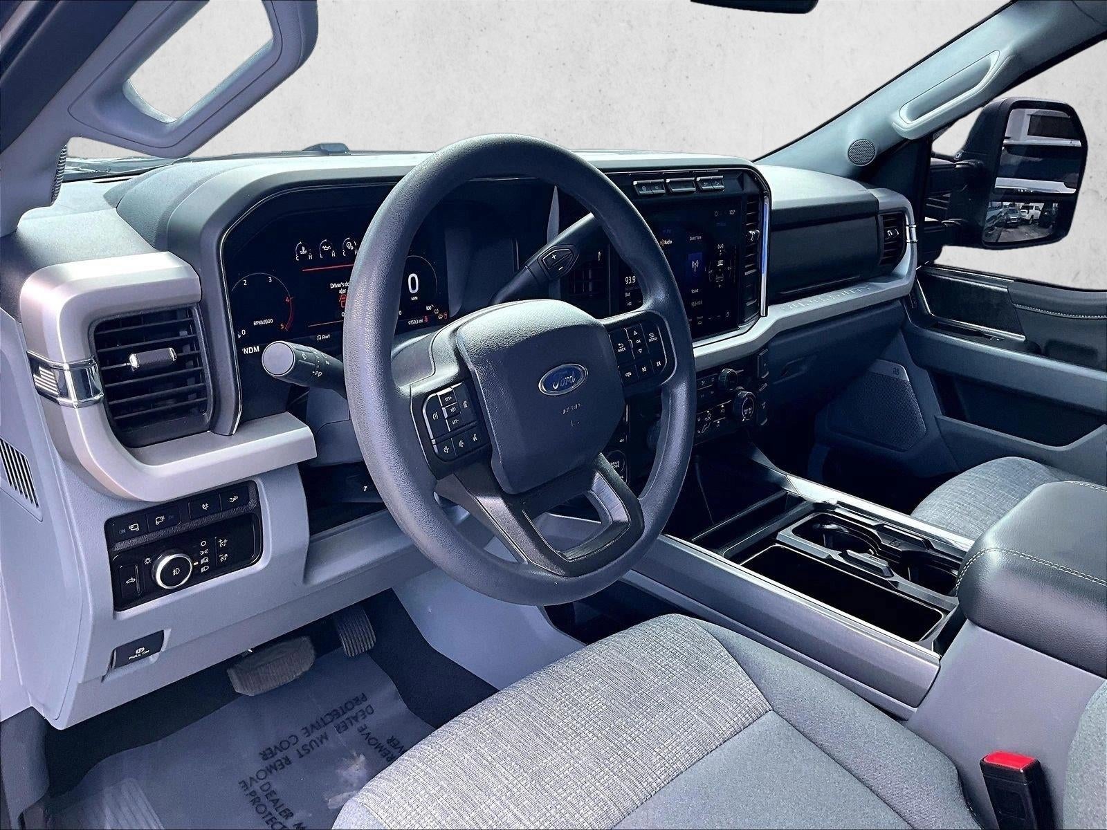 2024 Ford F-350 XLT