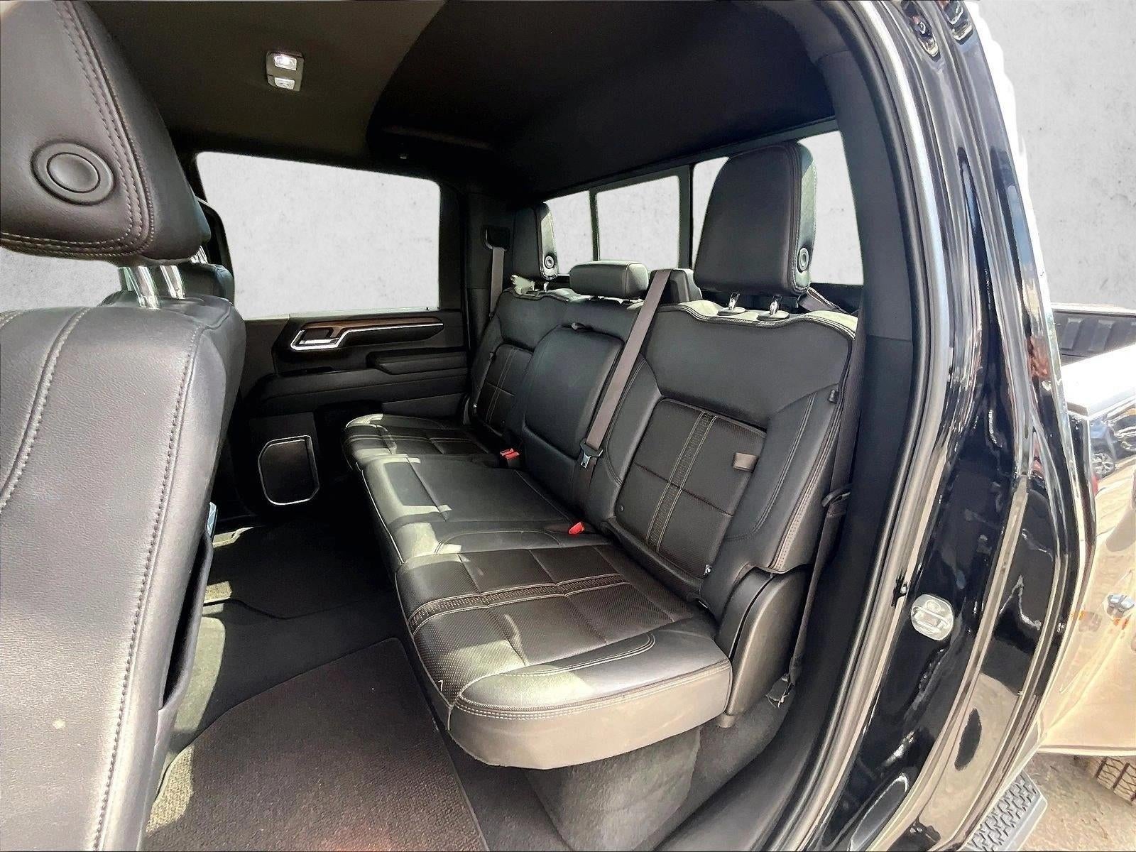 2024 Chevrolet Silverado 3500 HD High Country DRW