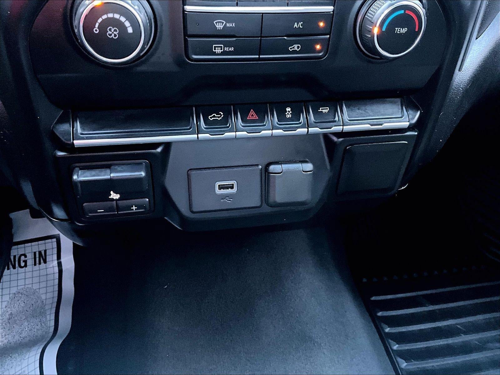 2019 Chevrolet Silverado 1500 Custom