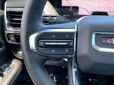 2025 GMC Yukon Elevation