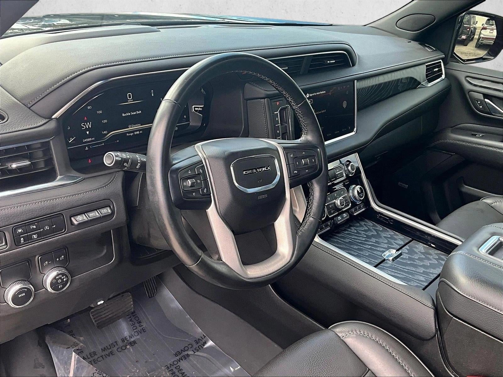 2023 GMC Yukon Denali