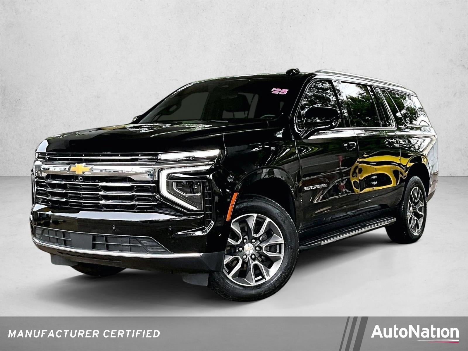 2025 Chevrolet Suburban LT