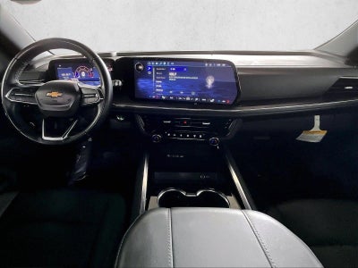 2025 Chevrolet Suburban LT