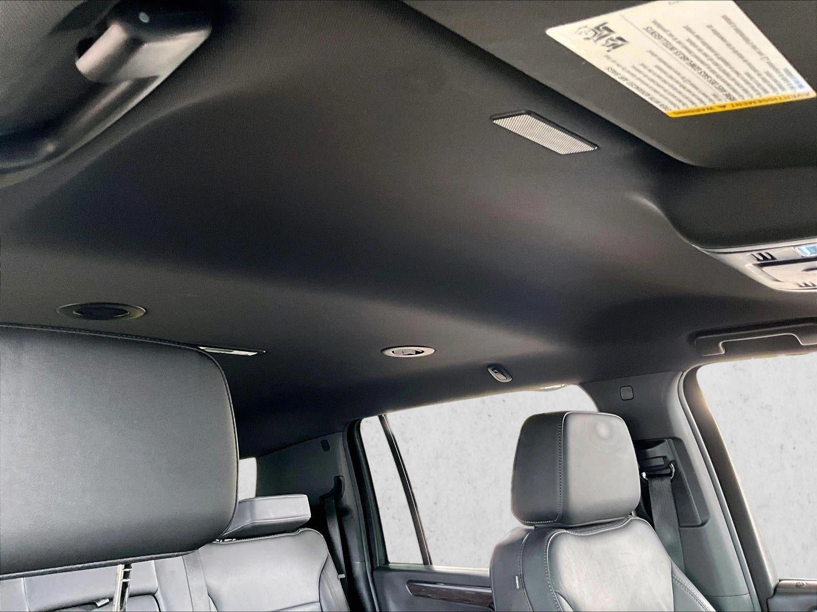 2025 Chevrolet Suburban LT