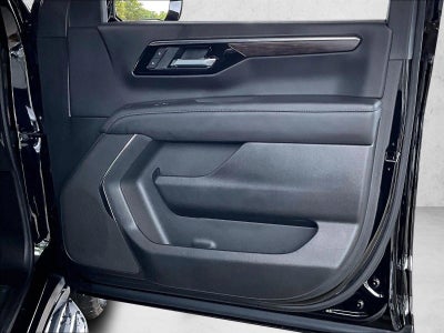 2025 Chevrolet Suburban LT