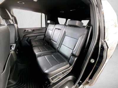 2025 Chevrolet Suburban LT