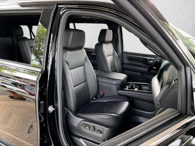 2025 Chevrolet Suburban LT