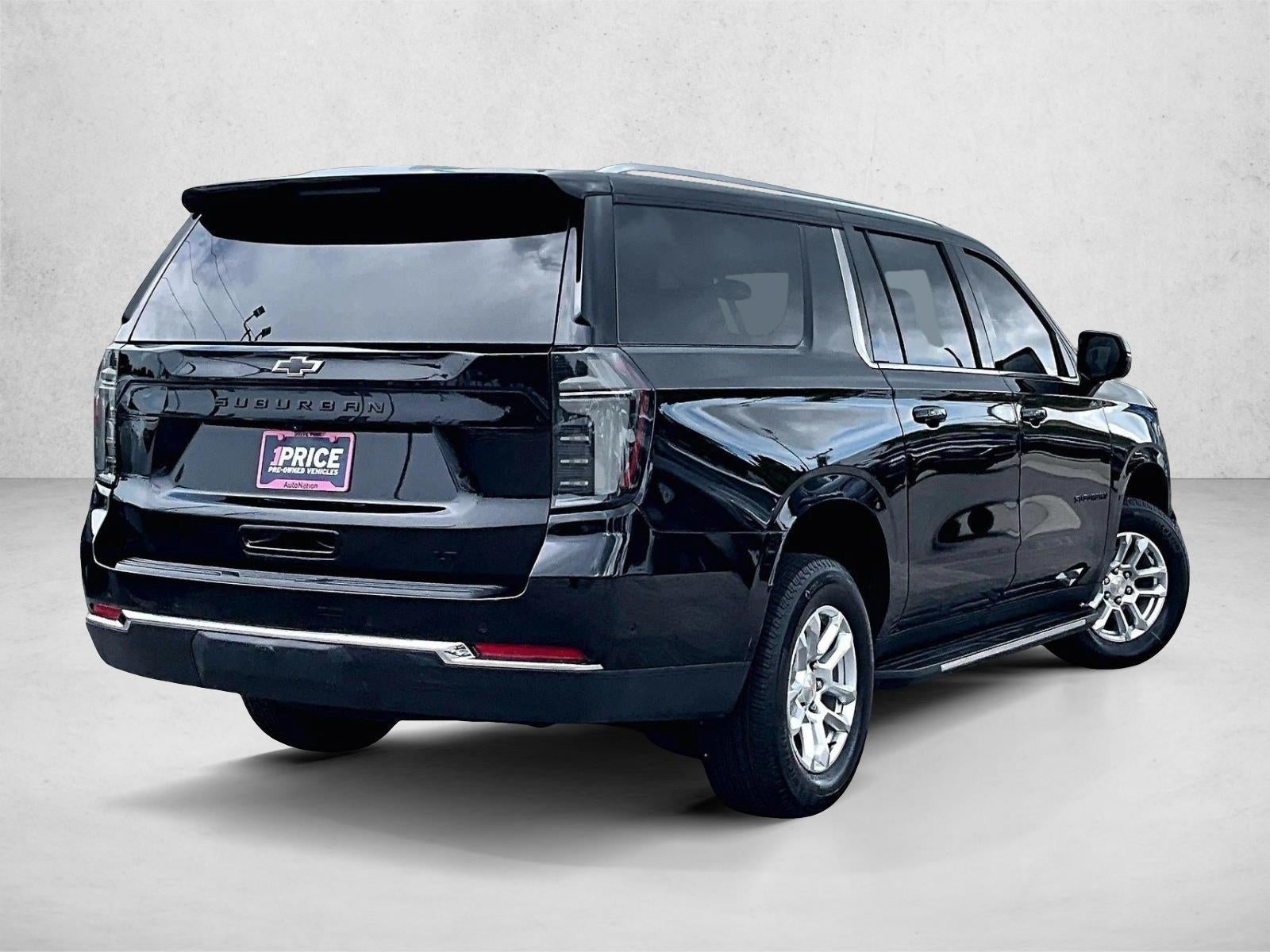 2025 Chevrolet Suburban LT
