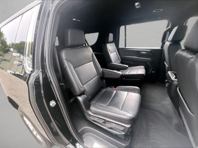 2025 Chevrolet Suburban LT