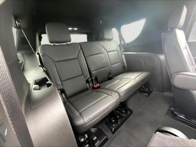 2025 Chevrolet Suburban LT