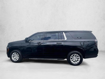 2025 Chevrolet Suburban LT