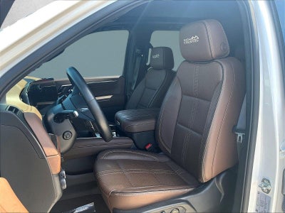 2025 Chevrolet Suburban High Country