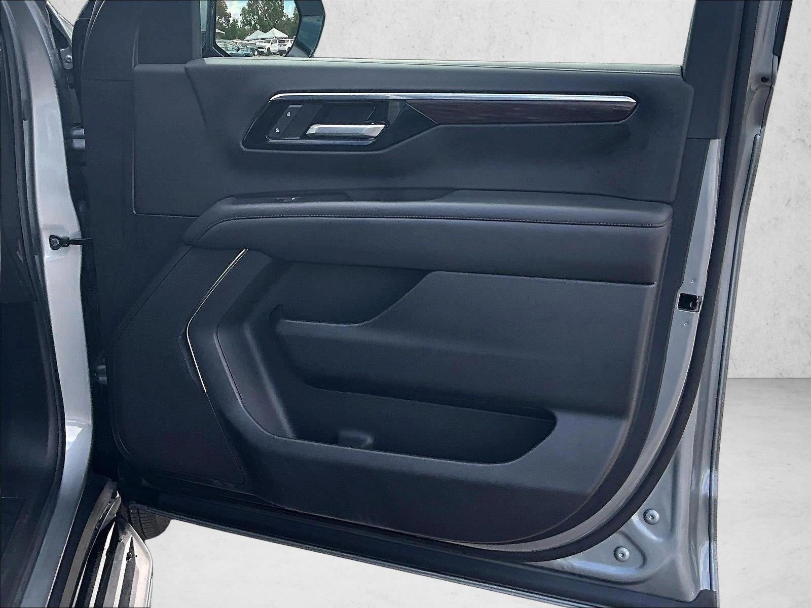 2025 Chevrolet Tahoe LS