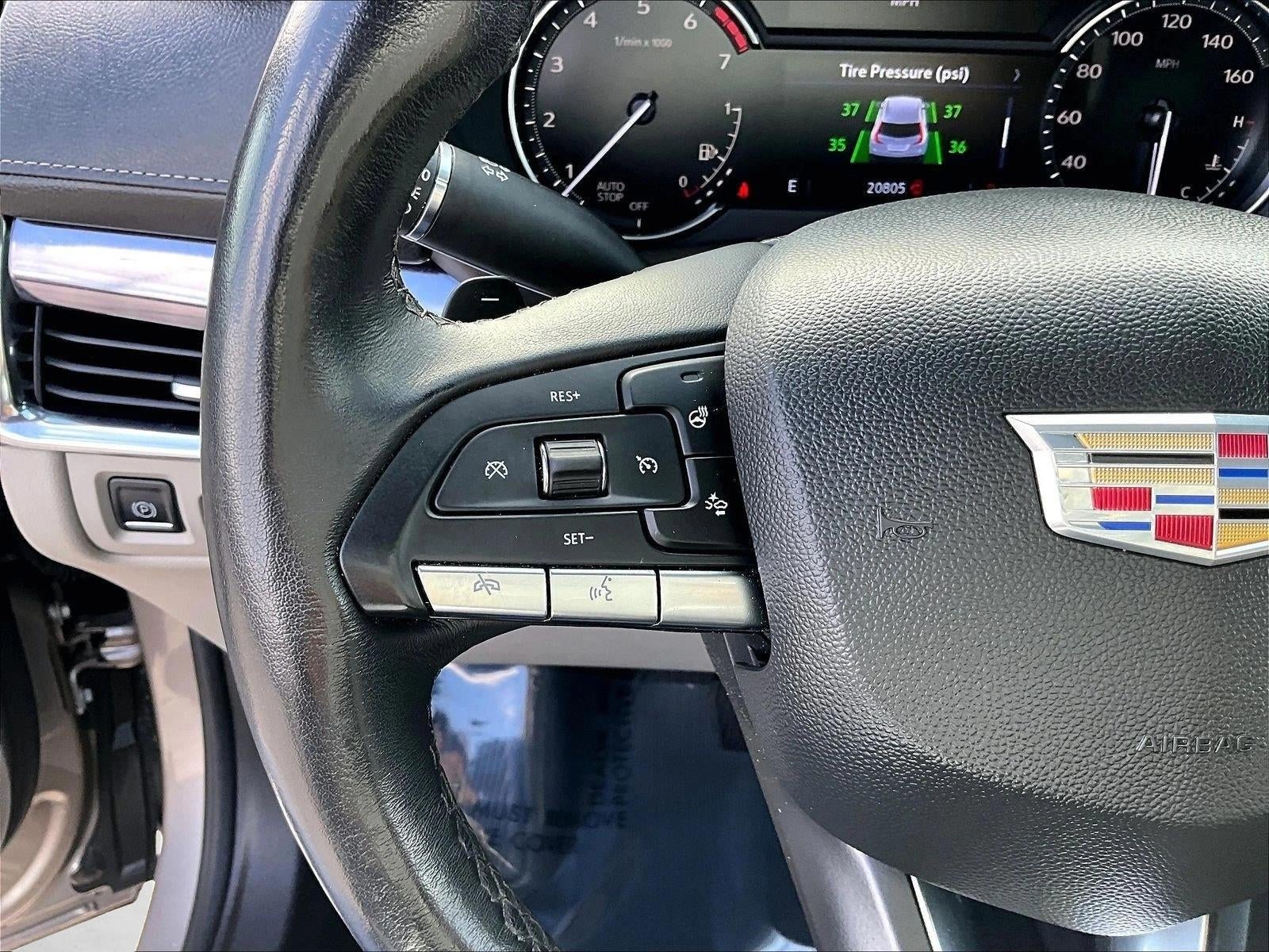 2023 Cadillac XT4 Luxury