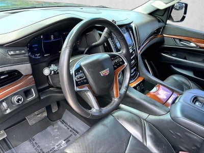 2018 Cadillac Escalade Luxury