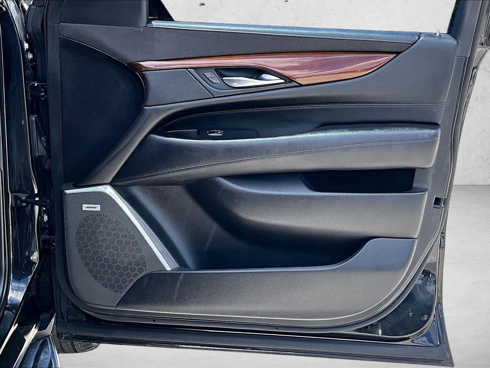 2018 Cadillac Escalade Luxury