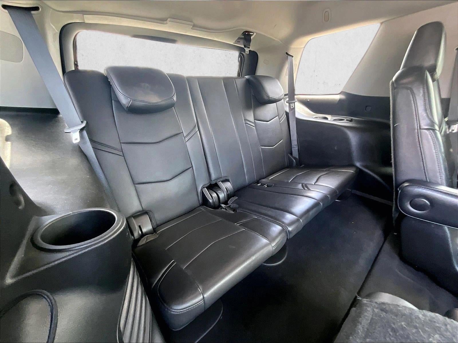2018 Cadillac Escalade Luxury